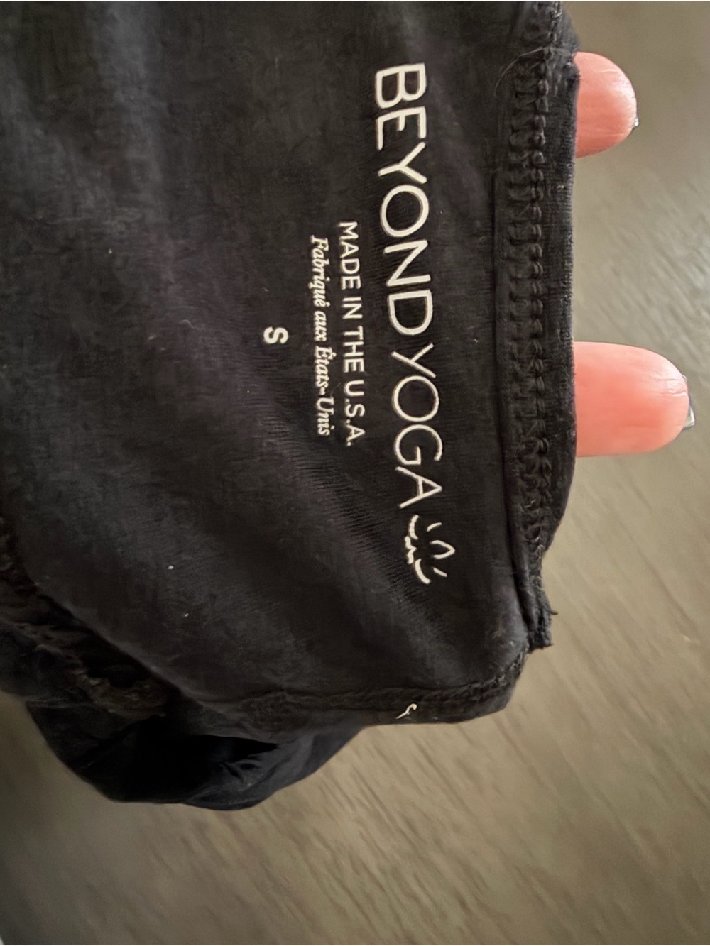 Beyond yoga Black Racerback Sports Bra size small - Picture 3 of 3